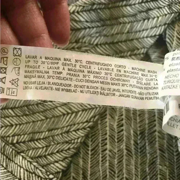 ZARA Basic Collection Black and White Geometric V front short sleeve dress Large - Picture 5 of 11